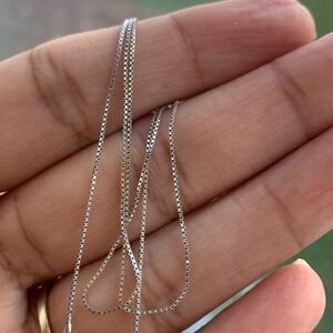 10k White Gold Box Chain - 18"